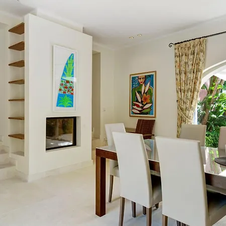 Mas De La Tour ヴィラ *