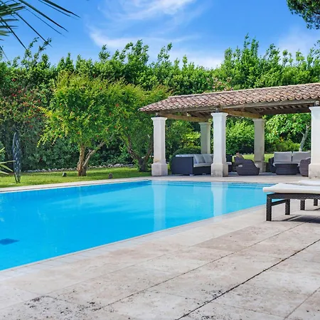 Mas De La Tour * Saint-Tropez