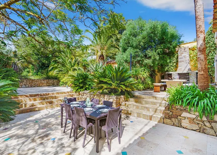 Mas De La Tour * Saint Tropez